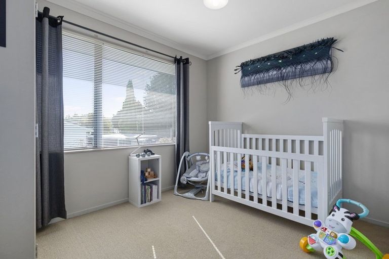 Photo of property in 4a Holden Avenue, Forest Lake, Hamilton, 3200