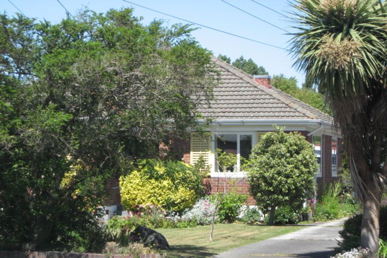 Photo of property in 125 Selwyn Street, Somerfield, Christchurch, 8024
