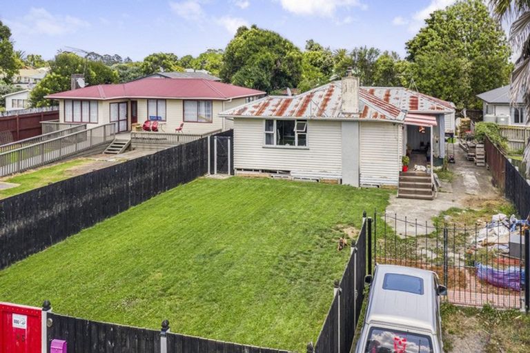 Photo of property in 13 Brentford Place, Manurewa, Auckland, 2102