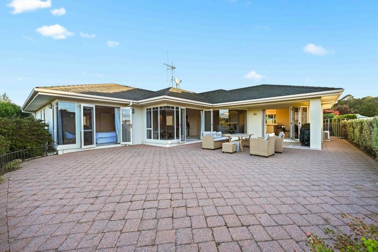 Photo of property in 12 Millthorpe Crescent, Pukete, Hamilton, 3200
