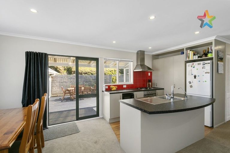 Photo of property in 181 Major Drive, Kelson, Lower Hutt, 5010