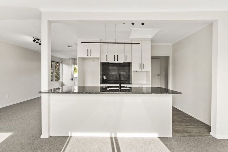 Photo of property in 34b Riverside Road, Orewa, 0931