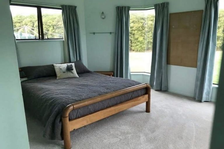 Photo of property in 153 Taha Road, Waimauku, 0881