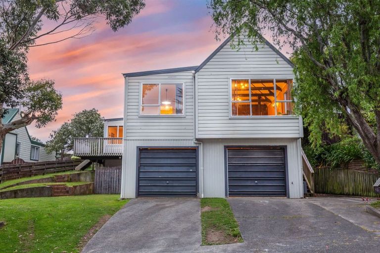 Photo of property in 53 The Companionway, Whitby, Porirua, 5024