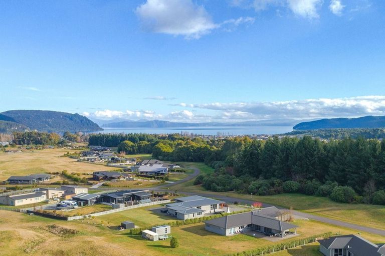 Photo of property in 26/500 Kinloch Road, Kinloch, Taupo, 3377