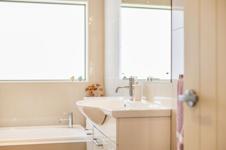 Photo of property in 21 Telford Way, Raumati Beach, Paraparaumu, 5032