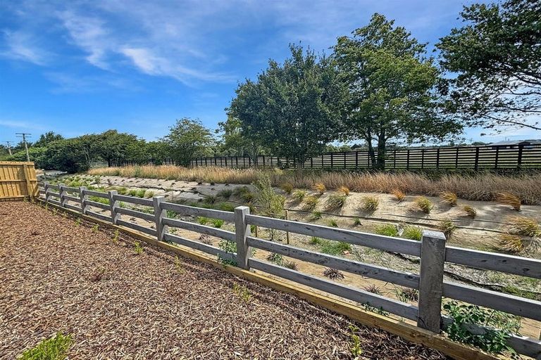 Photo of property in 52 Pitcaithly Street, Halswell, Christchurch, 8025