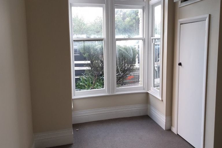 Photo of property in 76 Tinakori Road, Thorndon, Wellington, 6011