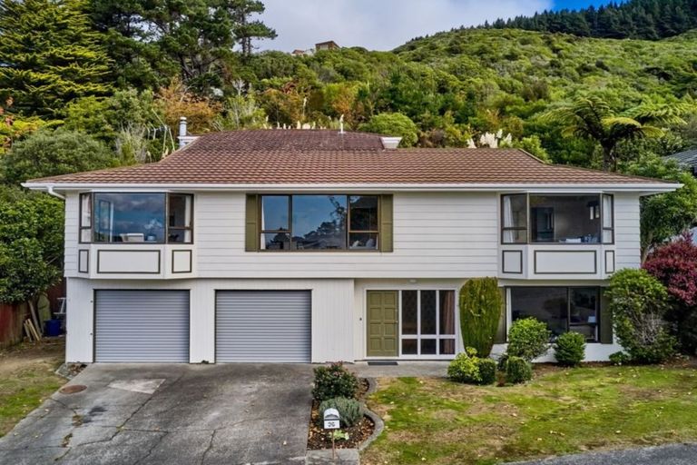 Photo of property in 36 Peterhouse Street, Tawa, Wellington, 5028