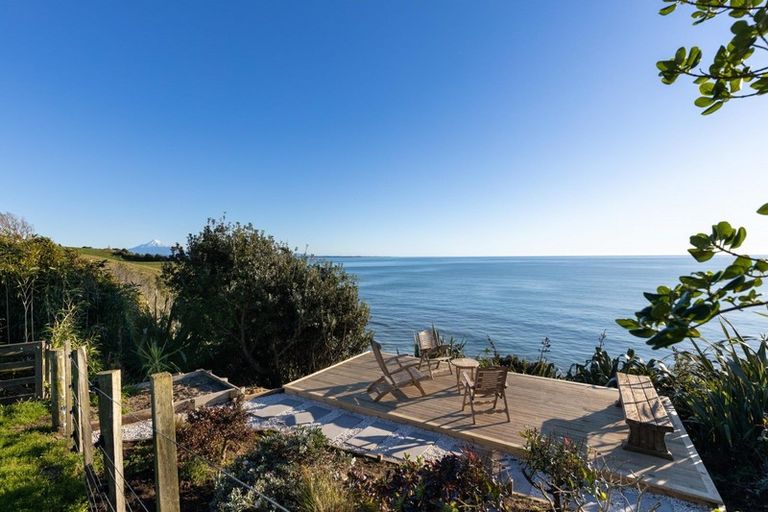 Photo of property in 379c Pukearuhe Road, Waiiti, Urenui, 4377