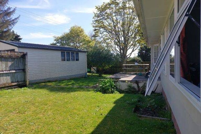 Photo of property in 22 Gordon Road, Western Heights, Rotorua, 3015