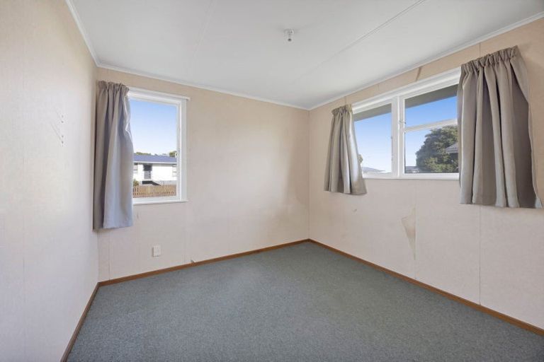 Photo of property in 44 Marama Crescent, Spotswood, New Plymouth, 4310