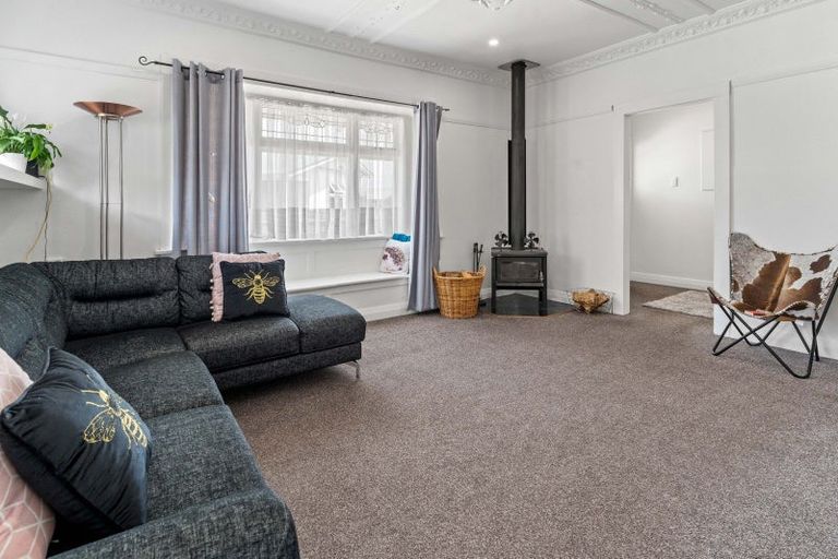 Photo of property in 22 Albert Street, Masterton, 5810