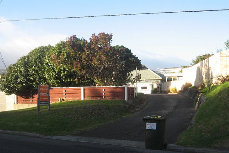 Photo of property in 32 Menin Road, Raumati South, Paraparaumu, 5032