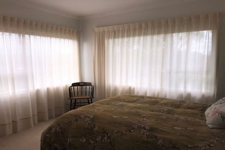 Photo of property in 5 Dale Street, Lower Vogeltown, New Plymouth, 4310