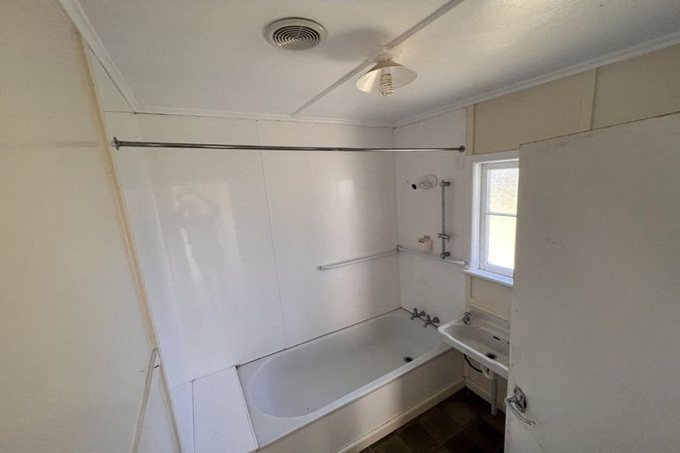 Photo of property in 20 Carrington Crescent, Tokoroa, 3420