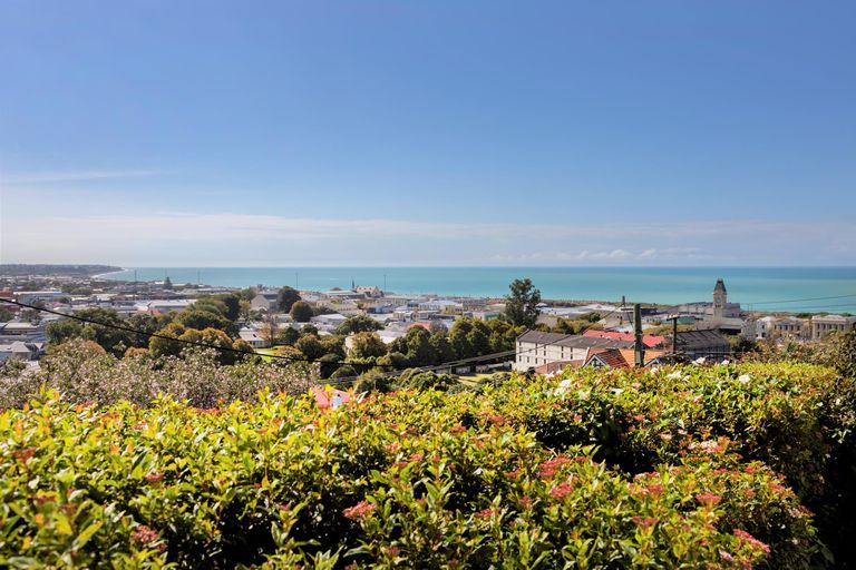 Photo of property in 12 Hull Street, South Hill, Oamaru, 9400