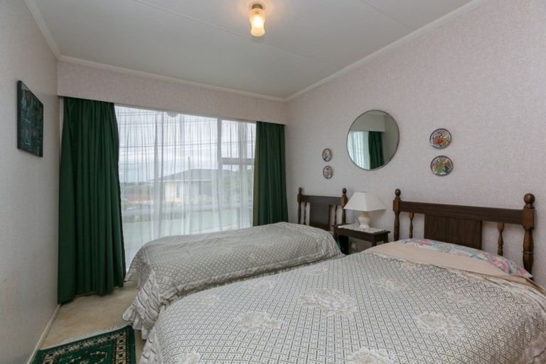 Photo of property in 3 Findlay Street, Moturoa, New Plymouth, 4310