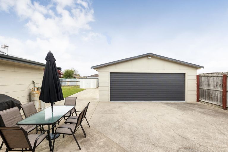 Photo of property in 64 Herbert Avenue, Cloverlea, Palmerston North, 4412