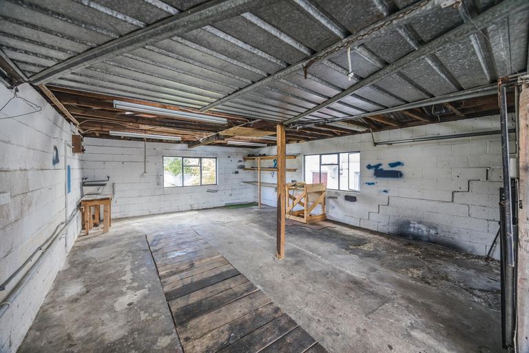 Photo of property in 12 Mersey Street, South Hill, Oamaru, 9400