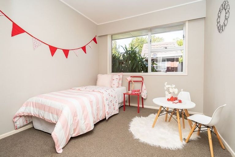 Photo of property in 33 Balfour Crescent, Riverlea, Hamilton, 3216