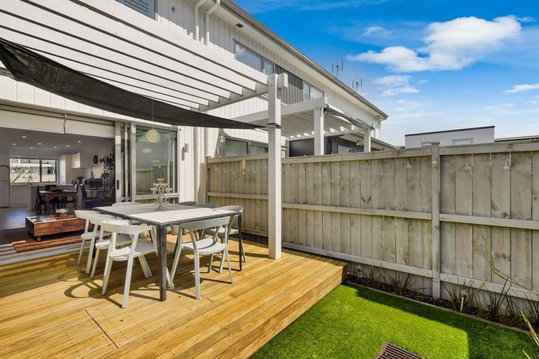 Photo of property in 5 Gallipoli Place, Flat Bush, Auckland, 2019