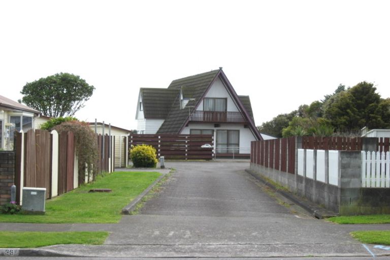 Photo of property in 34a Glamis Avenue, Bell Block, New Plymouth, 4312