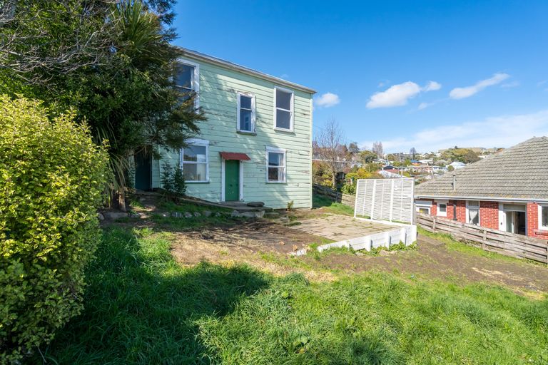 Photo of property in 75 Walton Street, Kaikorai, Dunedin, 9010