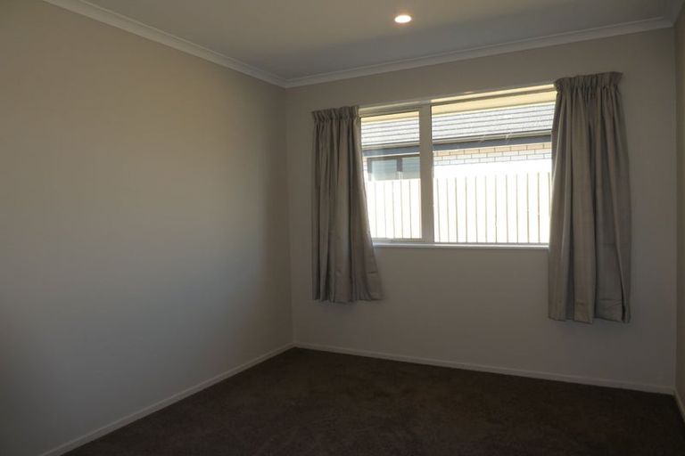 Photo of property in 38 Loch Tanna Way, Yaldhurst, Christchurch, 8042