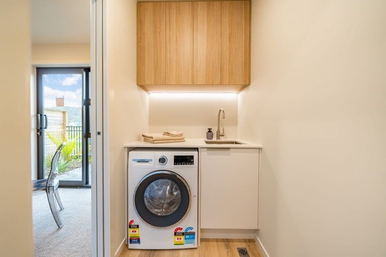 Photo of property in 35 Te Ara O Papatahi, Wainuiomata, Lower Hutt, 5014