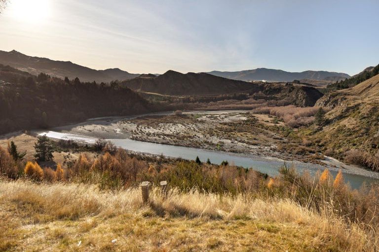 Photo of property in 11 Larkins Way, Arthurs Point, Queenstown, 9371