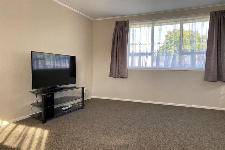 Photo of property in 37 Desert Gold Street, Ascot Park, Porirua, 5024
