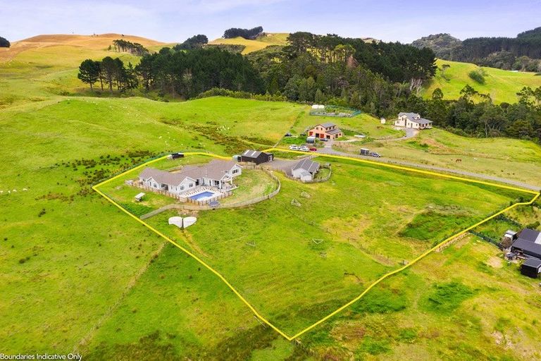 Photo of property in 261 Fletcher Road, Waimauku, 0881