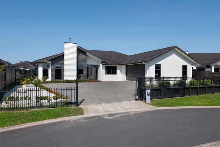 Photo of property in 3 Cordelia Court, Flagstaff, Hamilton, 3210