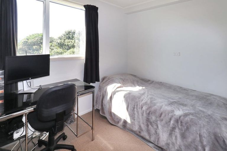 Photo of property in 9 Roiri Way, Titahi Bay, Porirua, 5022
