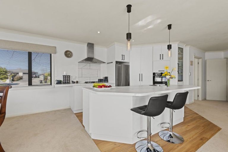 Photo of property in 3 Virginia Grove, Milson, Palmerston North, 4414