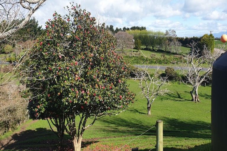 Photo of property in 603 Main North Road, Motunui, Waitara, 4383