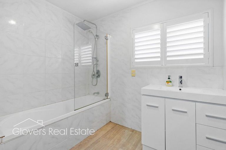 Photo of property in 14a Lesa Annis Place, Henderson, Auckland, 0612