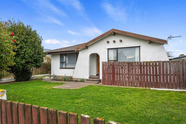 Photo of property in 6 Kinross Street, Hei Hei, Christchurch, 8042