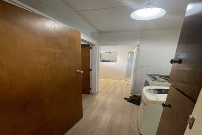 Photo of property in 102-106 Marne Street, Hokowhitu, Palmerston North, 4410