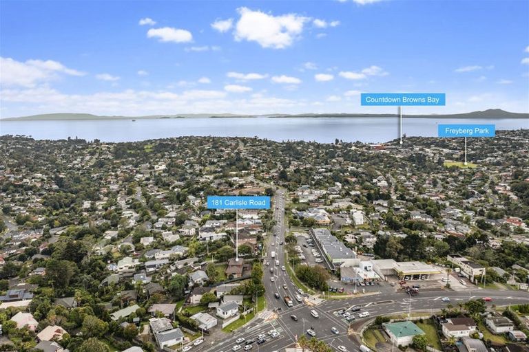 Photo of property in 181 Carlisle Road, Northcross, Auckland, 0632