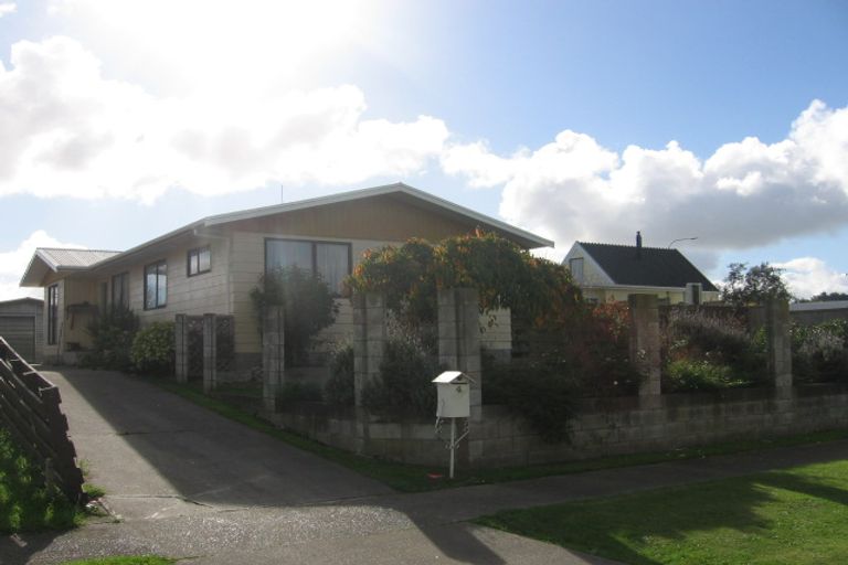 Photo of property in 4 Cascade Crescent, Westbrook, Palmerston North, 4412