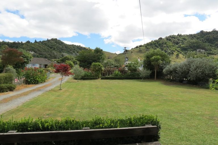 Photo of property in 7 Raumaewa Road, Mangaweka, 4797