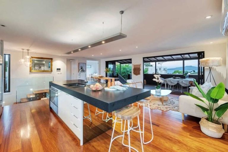Photo of property in 1/9 Earnoch Avenue, Takapuna, Auckland, 0622