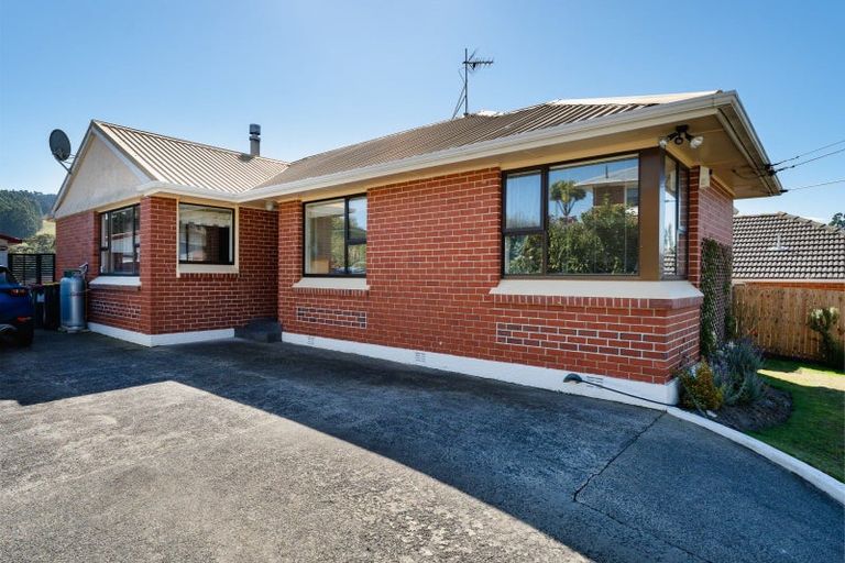 Photo of property in 37 Bryant Street, Kenmure, Dunedin, 9011