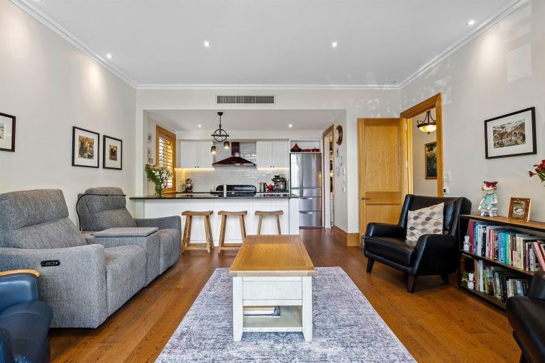 Photo of property in 92 Chester Street East, Christchurch Central, Christchurch, 8011