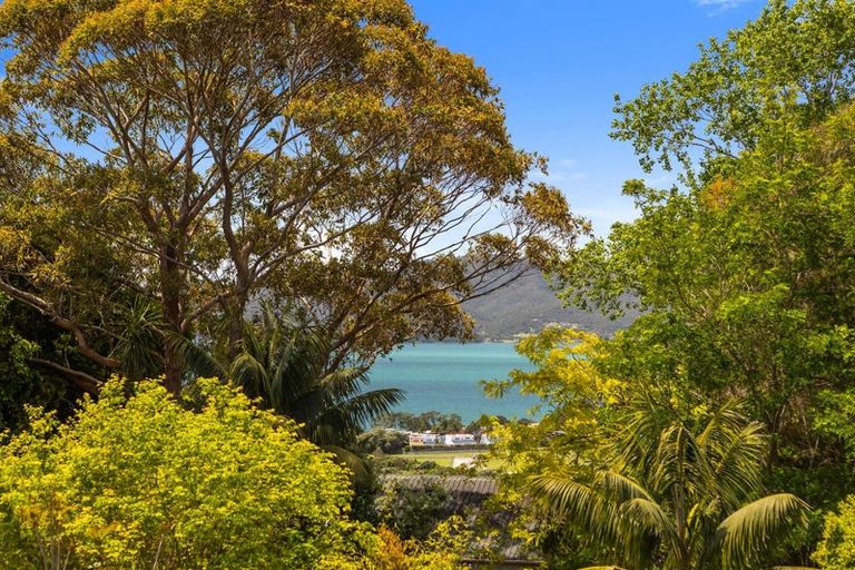 Photo of property in 105 Cable Bay Block Road, Cable Bay, 0420