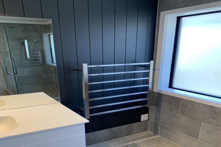 Photo of property in 11 Hamon Place, Pukehangi, Rotorua, 3015