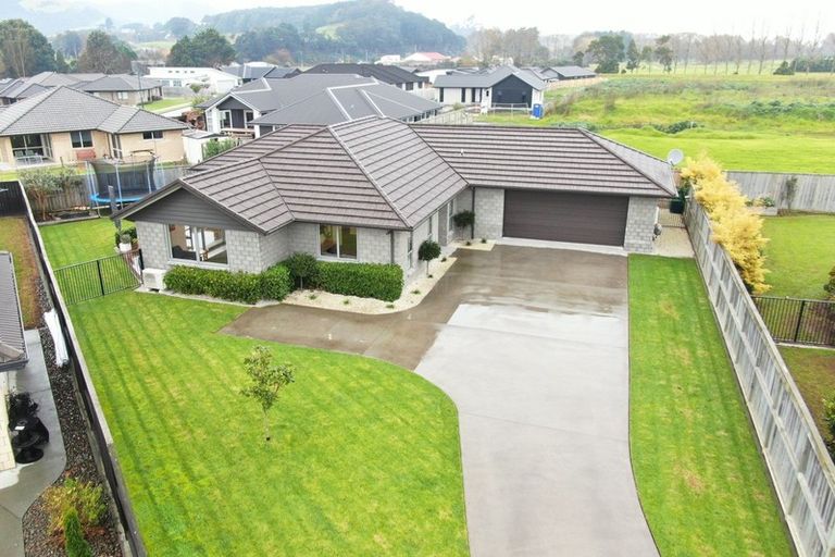 Photo of property in 9 Wakatere Place, Thames, 3500