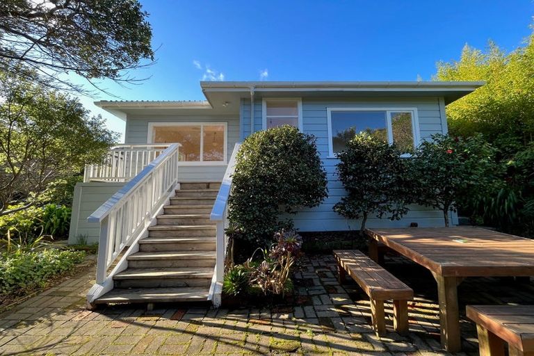 Photo of property in 36a Awarua Street, Ngaio, Wellington, 6035